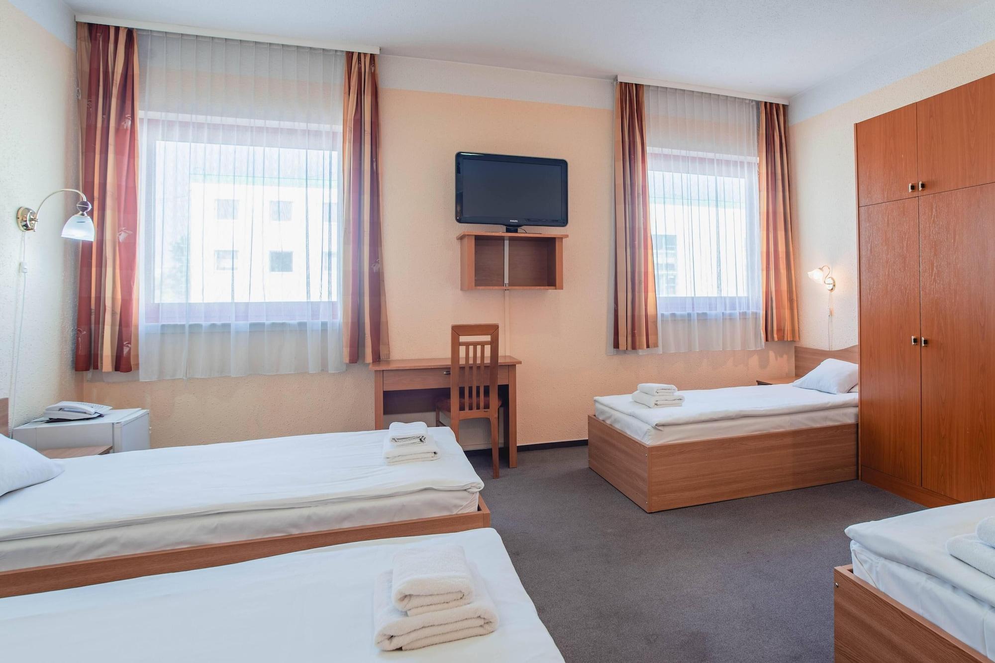 בודפשט Homoky Hotels Bestline Hotel מראה חיצוני תמונה